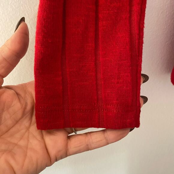 Anthropologie Red Viscose Long Sleeve Striped Crewneck Top Women's size Small - Picture 4 of 9